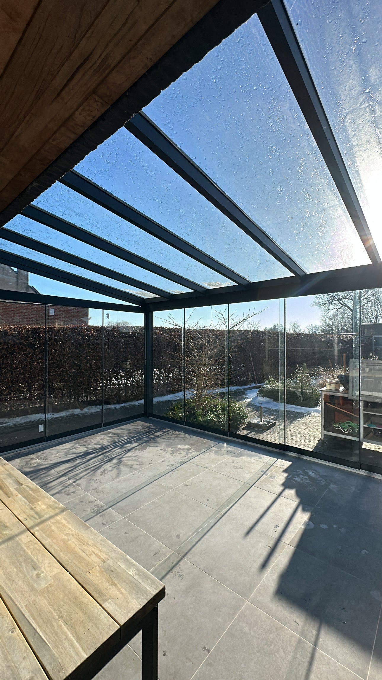 Geniet van het Buitenleven: Een Gids voor Overkappingen met Montage