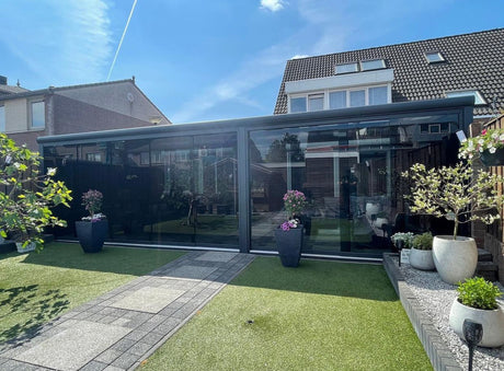De Voordelen van een Terrasoverkapping: Haal Meer Uit Jouw Buitenshuis Ervaring
