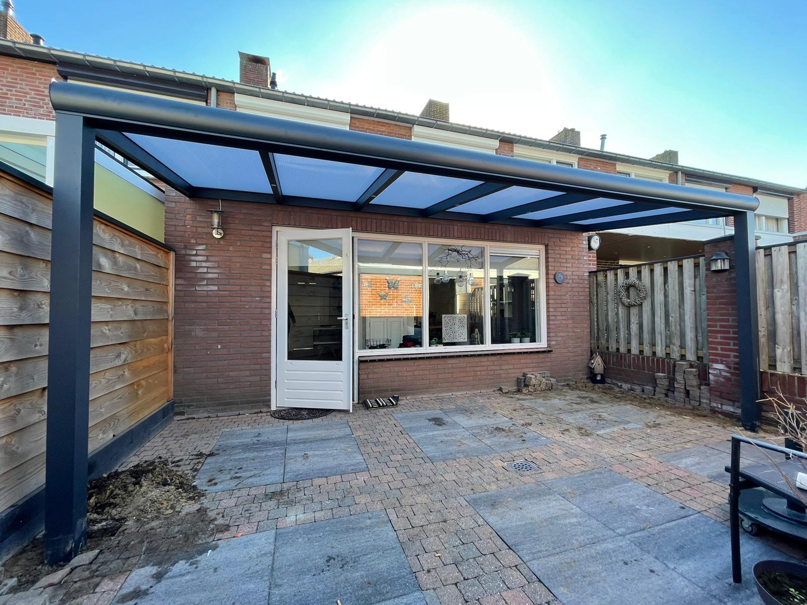 De Perfecte Terrasoverkapping: Een Verrijking voor Jouw Buitenleven
